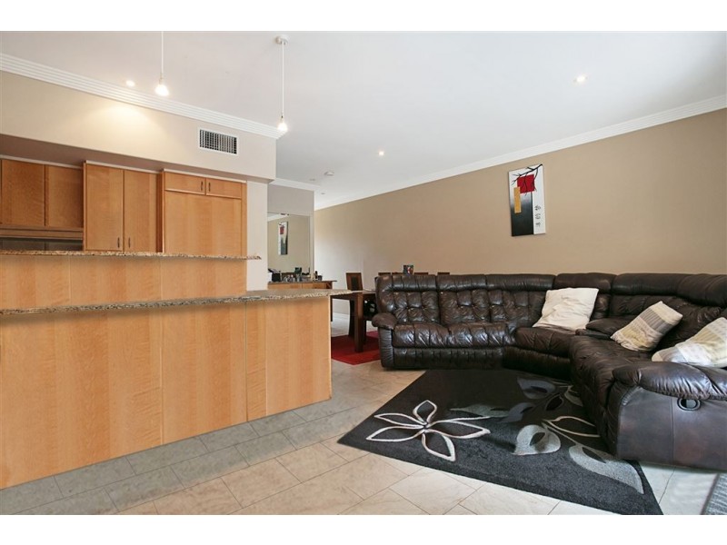 23/103 Salerno Street, Surfers Paradise QLD 4217