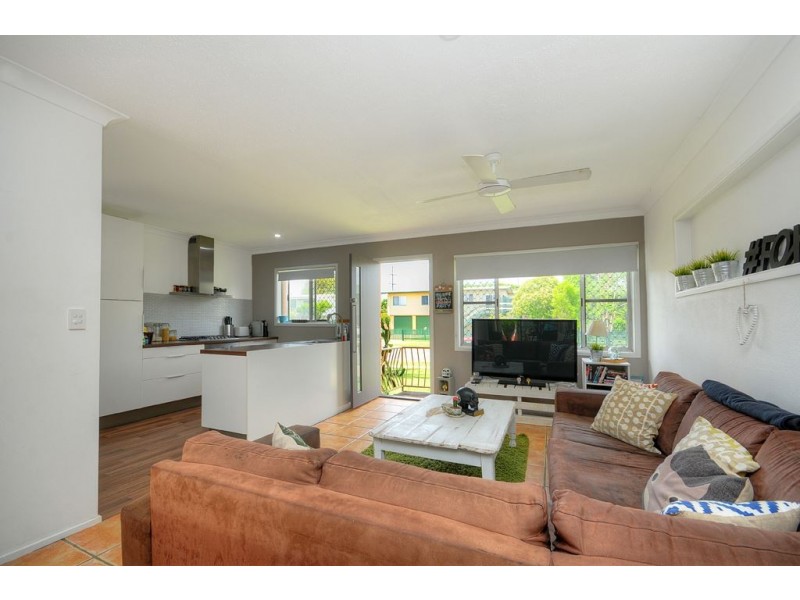 69 Kallay Street, Miami QLD 4220