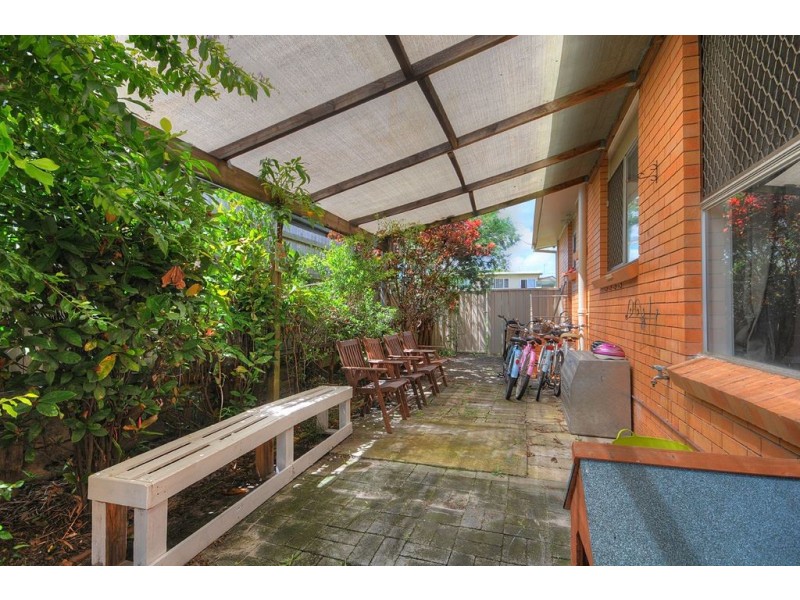69 Kallay Street, Miami QLD 4220