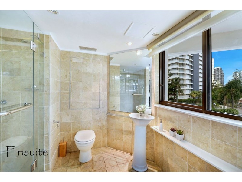 5 Enderley Avenue, Surfers Paradise QLD 4217