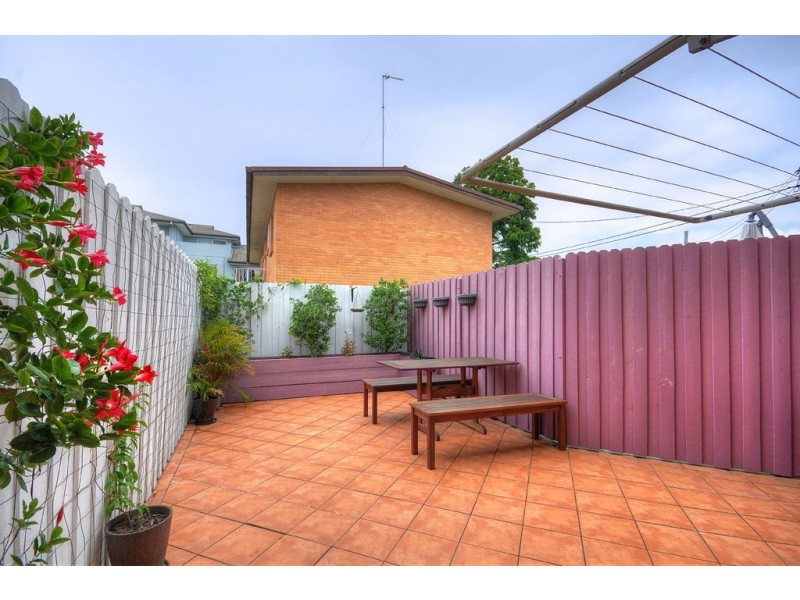 2/25 Loder Street, Biggera Waters QLD 4216