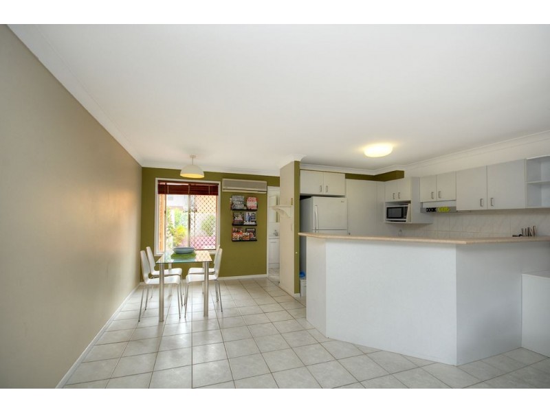 2/25 Loder Street, Biggera Waters QLD 4216