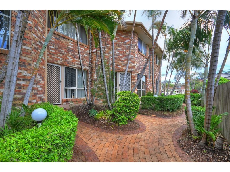 2/25 Loder Street, Biggera Waters QLD 4216