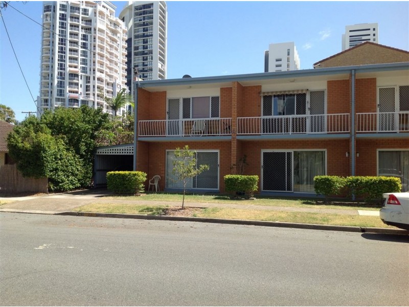2/23 Alexandar Avenue, Broadbeach QLD 4218