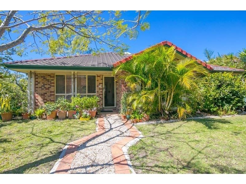 17 Doyalson Place, Helensvale QLD 4212