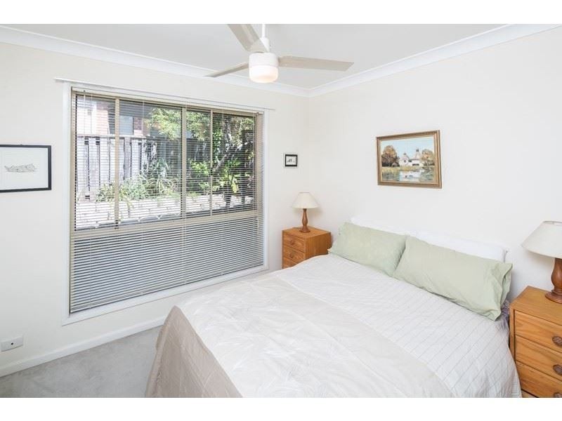 17 Doyalson Place, Helensvale QLD 4212