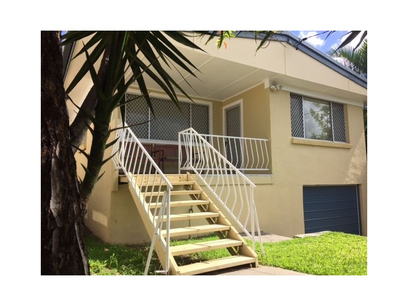 37 Alfred Street, Mermaid Beach QLD 4218