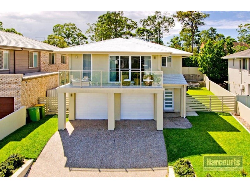 92 Compass Drive, Biggera Waters QLD 4216