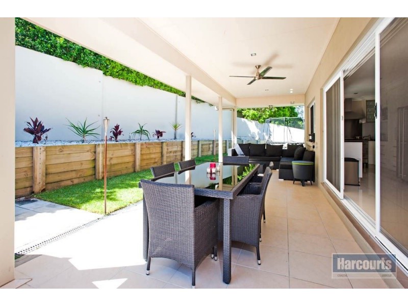 92 Compass Drive, Biggera Waters QLD 4216