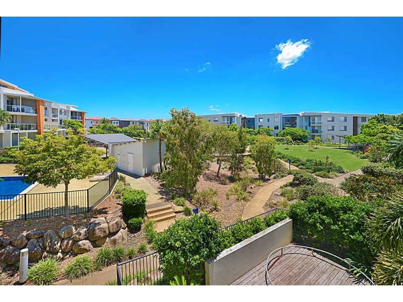 726/66 Sickle Avenue, Hope Island QLD 4212