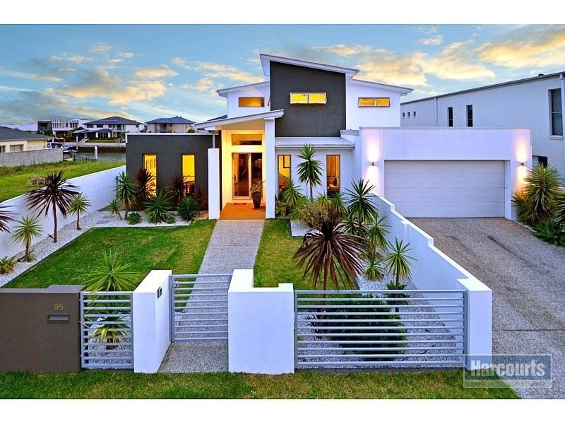 95 Compass Drive, Biggera Waters QLD 4216