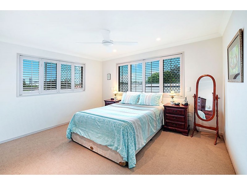 78 Rumrunner Street, Mermaid Waters QLD 4218