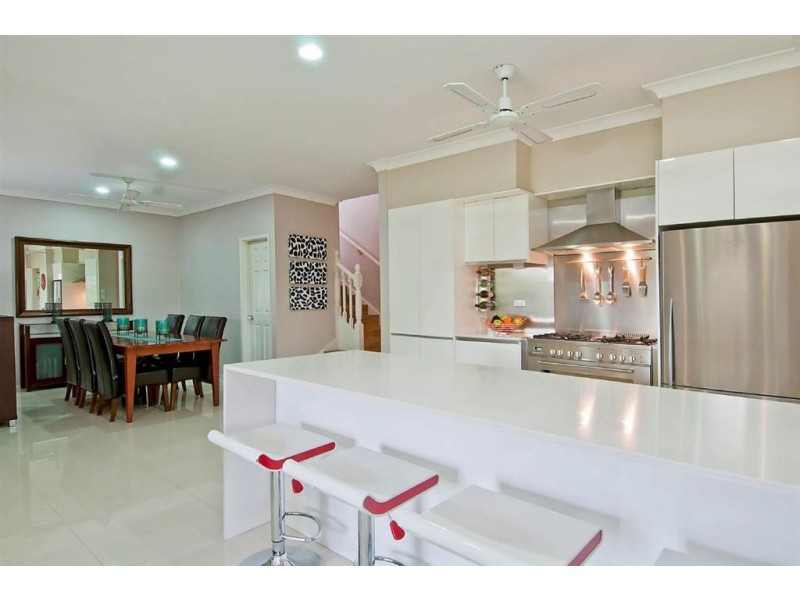 129/152 Palm Meadows Drive, Carrara QLD 4211
