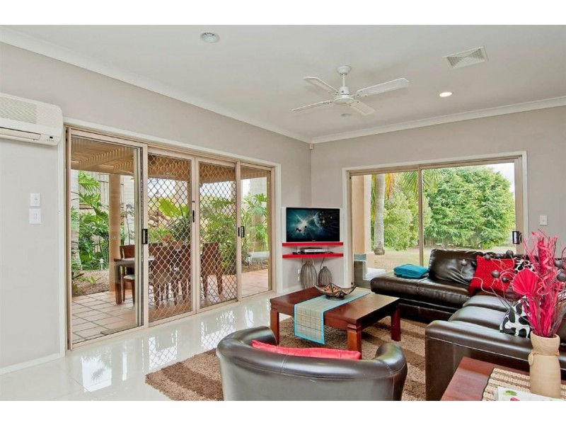 129/152 Palm Meadows Drive, Carrara QLD 4211