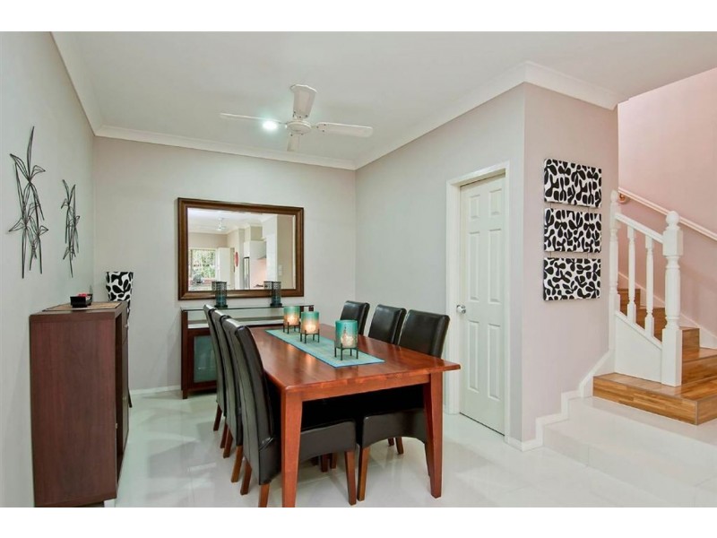 129/152 Palm Meadows Drive, Carrara QLD 4211
