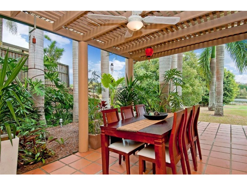 129/152 Palm Meadows Drive, Carrara QLD 4211