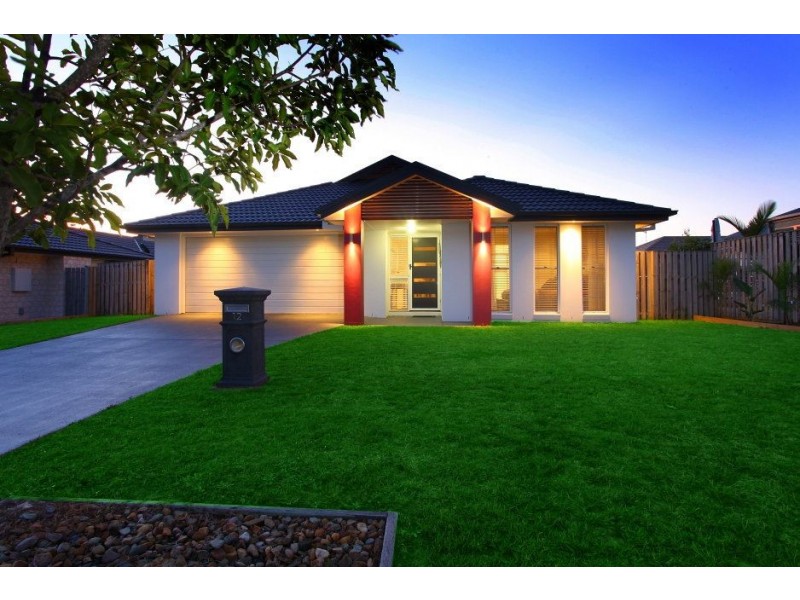 12 Orara Street, Pacific Pines QLD 4211