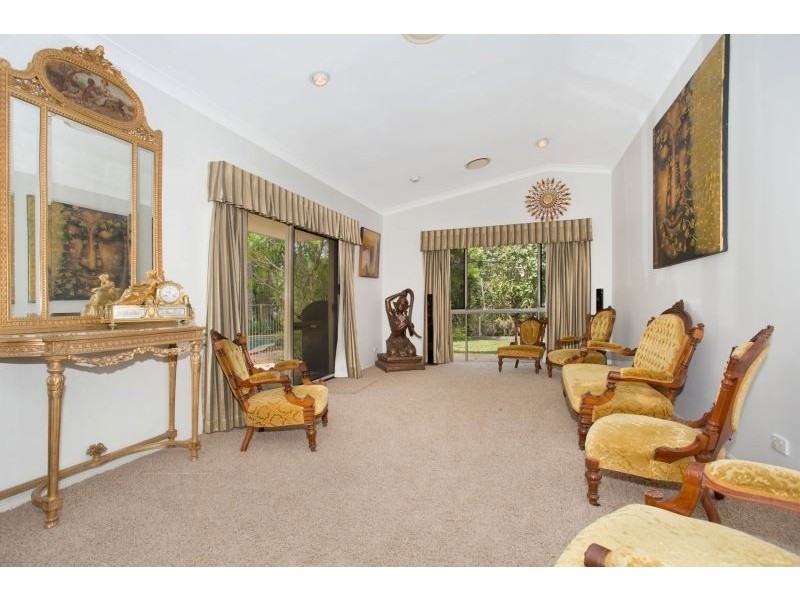 15 Merion Court, Robina QLD 4226