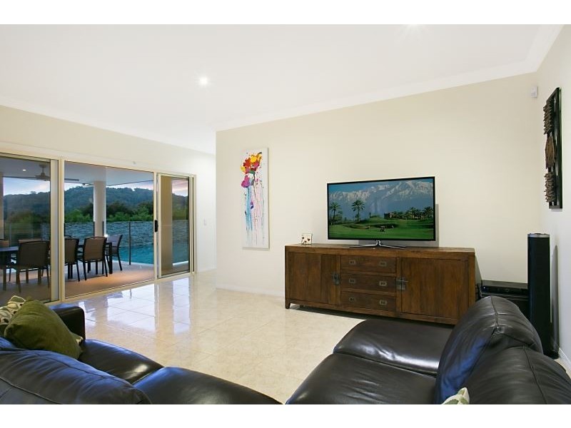 112 Aqua Promenade, Currumbin Valley QLD 4223