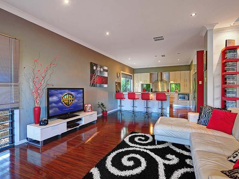 2 Pathfinder Road, Coomera Waters QLD 4209