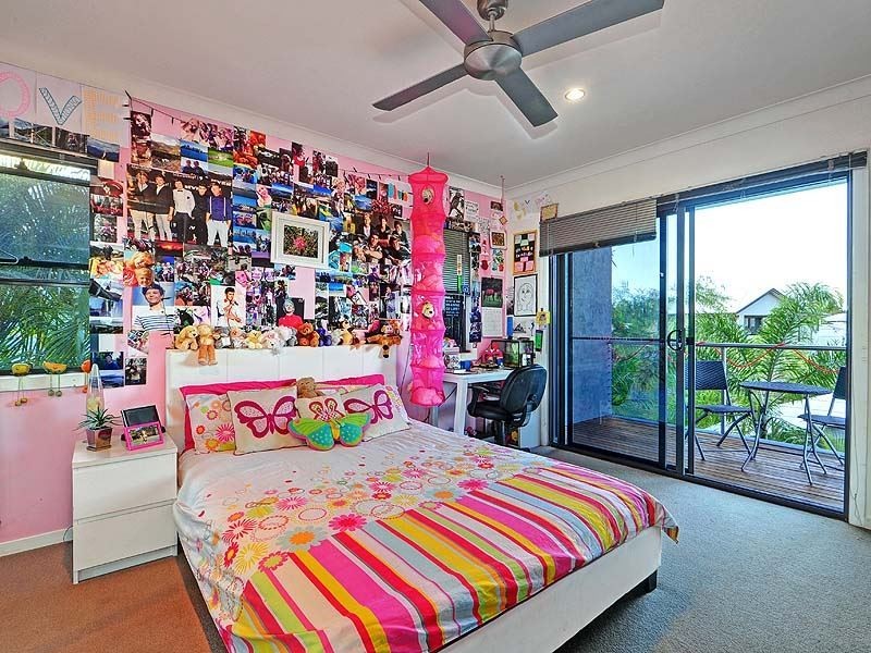 2 Pathfinder Road, Coomera Waters QLD 4209