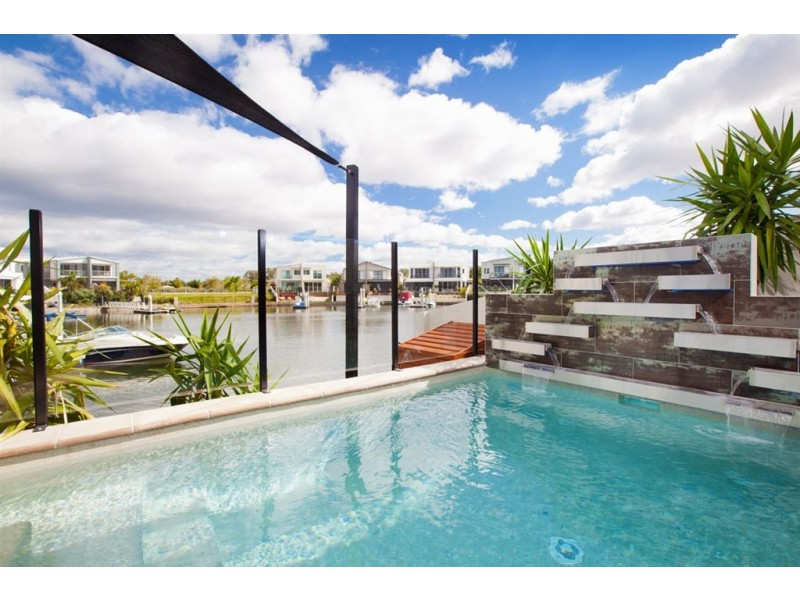 42 South Quay Drive, Biggera Waters QLD 4216