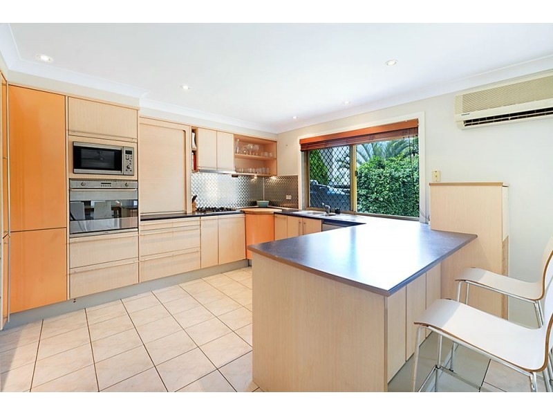 21 Mungala Street, Hope Island QLD 4212