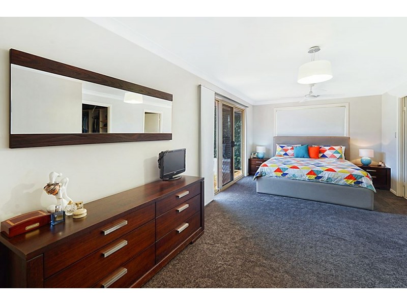 21 Mungala Street, Hope Island QLD 4212