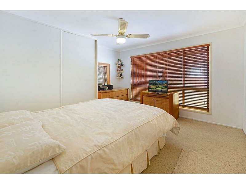 81 Markeri Street, Mermaid Waters QLD 4218