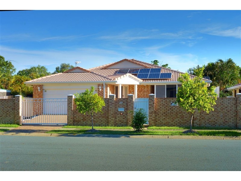 63 Arcadia Drive, Mermaid Waters QLD 4218
