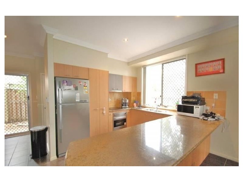 4/6 Comore Drive, Varsity Lakes QLD 4227