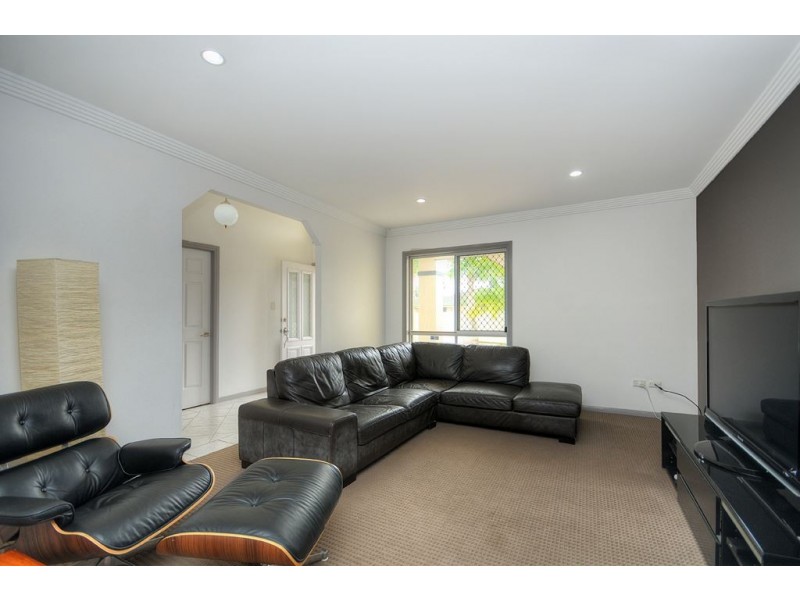 19 Wisconsin Street, Varsity Lakes QLD 4227