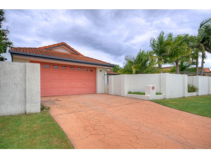 19 Wisconsin Street, Varsity Lakes QLD 4227