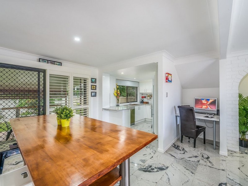 31/2 Karbunya Street, Mermaid Waters QLD 4218