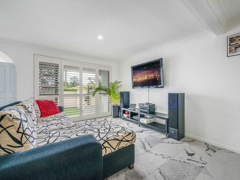 31/2 Karbunya Street, Mermaid Waters QLD 4218