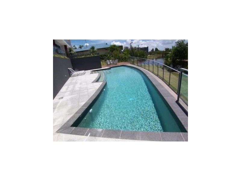 122/2-4 Riverwalk Avenue, Robina QLD 4226