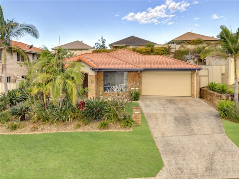 16 Zane Street, Molendinar QLD 4214