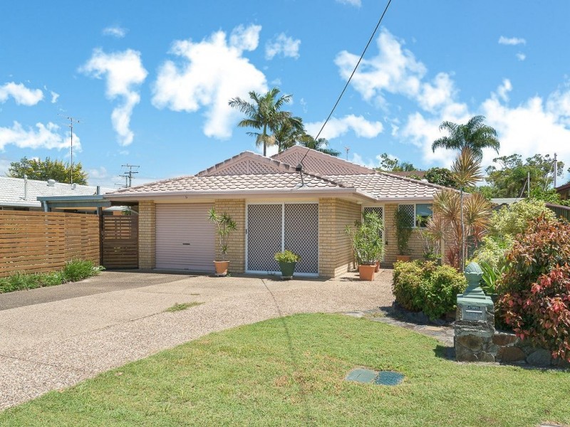 2/25 Walker Avenue, Palm Beach QLD 4221