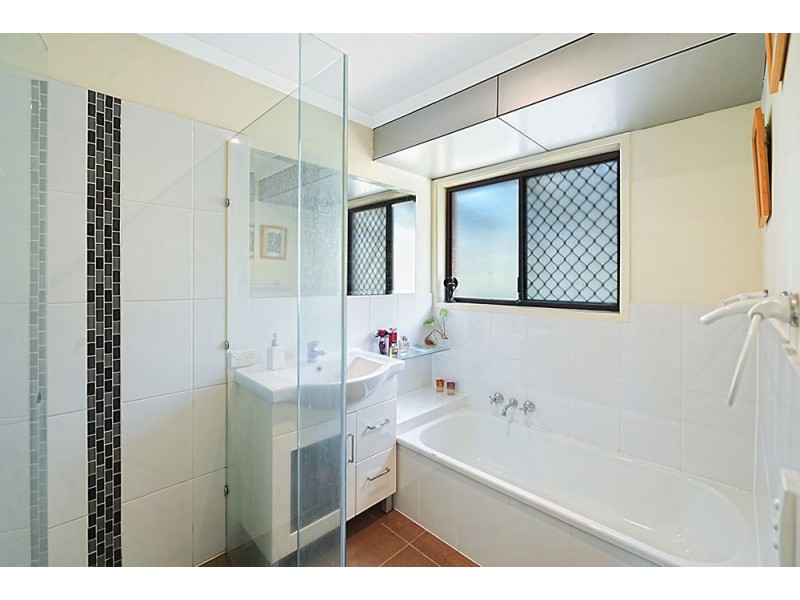 30/11-15 Lindfield Road, Helensvale QLD 4212