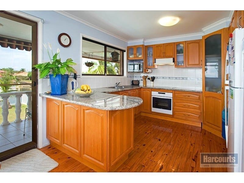 61 Oxley Drive, Paradise Point QLD 4216