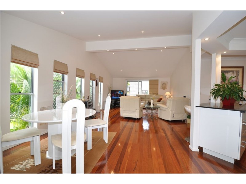 35 Horizon Avenue, Ashmore QLD 4214