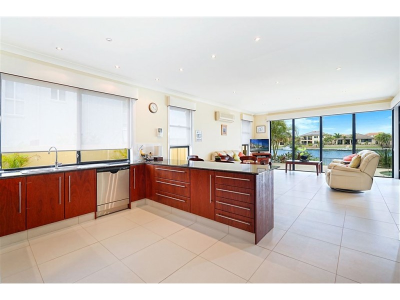 22 Prosperity Drive, Helensvale QLD 4212