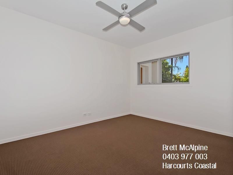 26 Boongala Rd, Broadbeach Waters QLD 4218