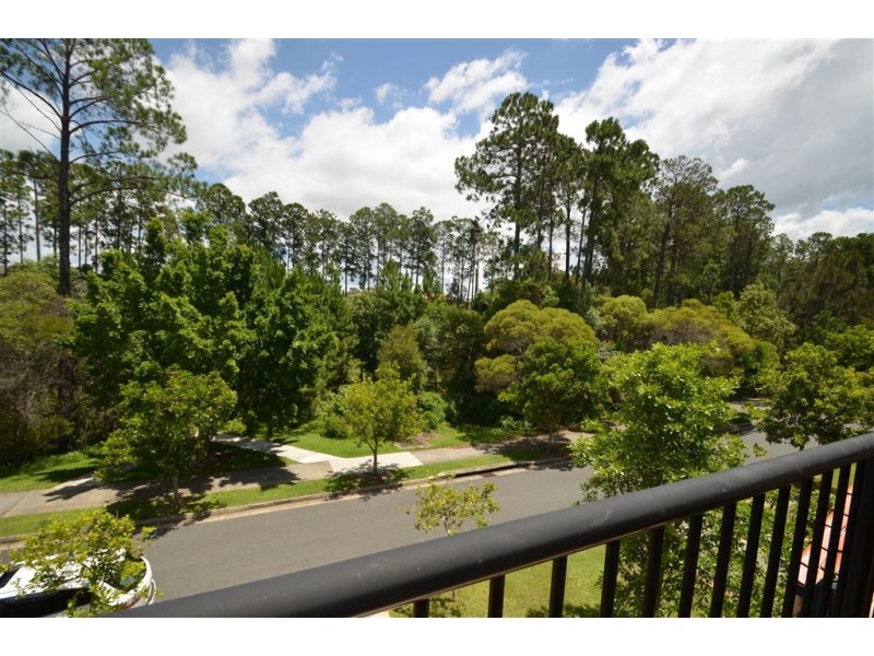 4/14 Gammon Drive, Varsity Lakes QLD 4227