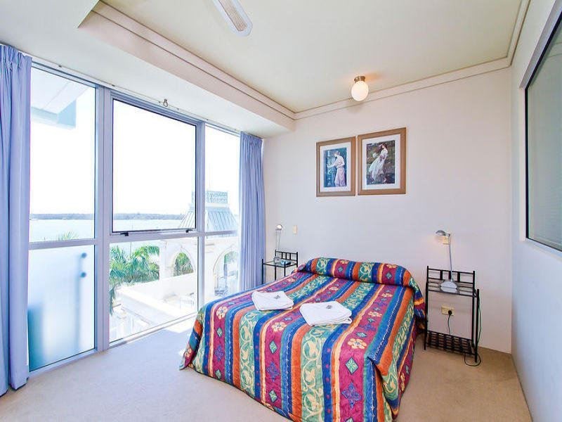 412/360 Marine Parade, Labrador QLD 4215