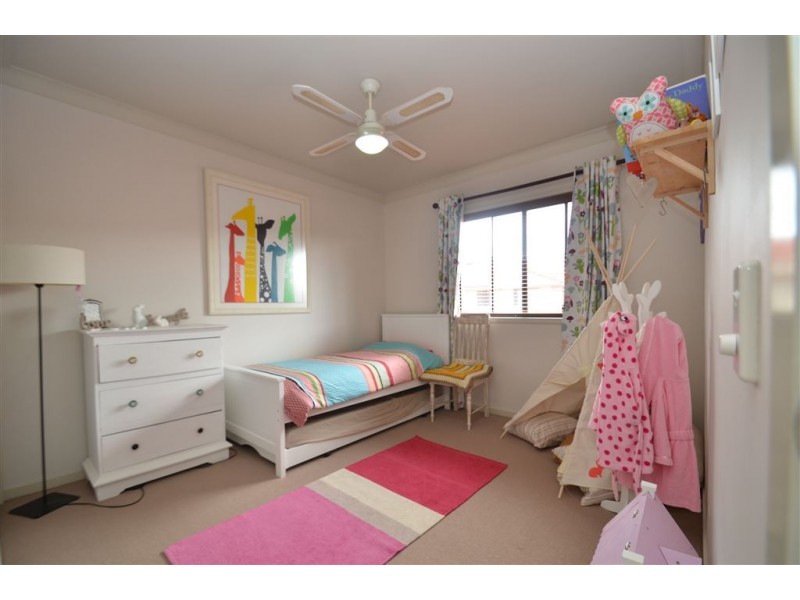 2/2-10 Geraldton Drive, Varsity Lakes QLD 4227
