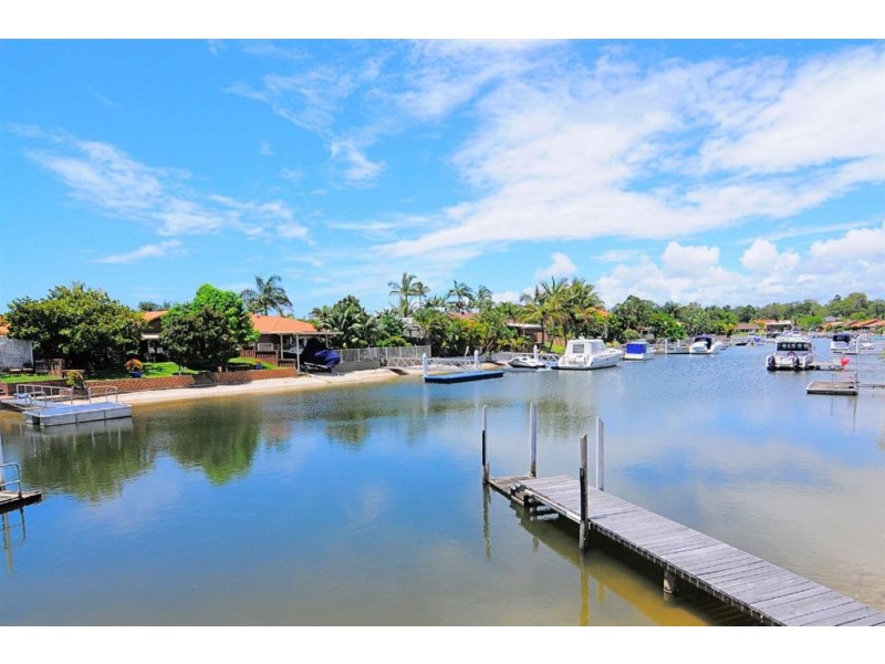 36 Matthew Flinders Drive, Hollywell QLD 4216