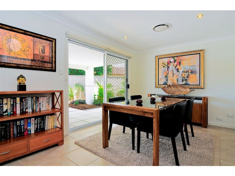 36 Matthew Flinders Drive, Hollywell QLD 4216