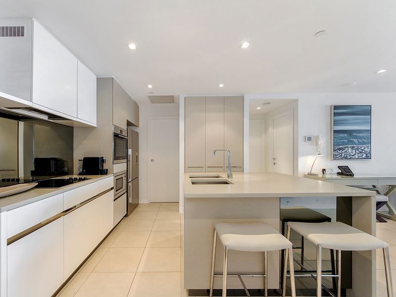 3604/4 The Esplanade, Surfers Paradise QLD 4217