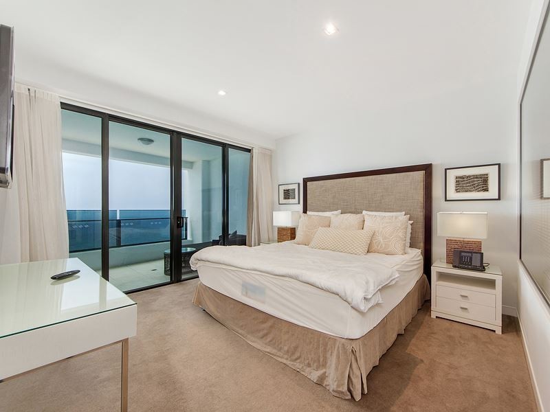 3604/4 The Esplanade, Surfers Paradise QLD 4217
